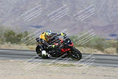 media/Nov-16-2025-Race Pace (Sun) [[8c5fa54630]]/Non Verified Riders (1st 20 Minutes)/3-Turn 3 Inside (11am)/